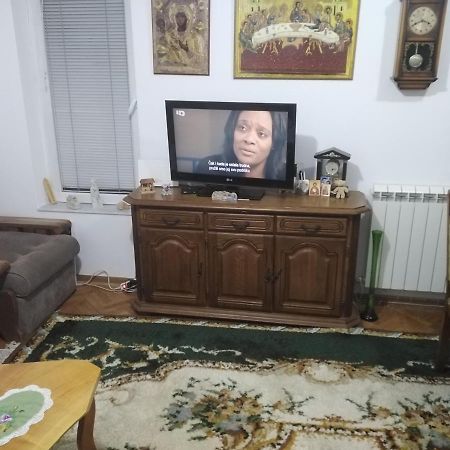 Kraljevski Apartman Kraljevo Exterior foto